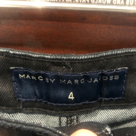 Marc by Marc Jacobs, size 4, blk, coated denim pencil skit - Picture 6 of 8